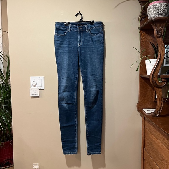 Bootlegger Skinny High Jeans - Picture 12 of 15